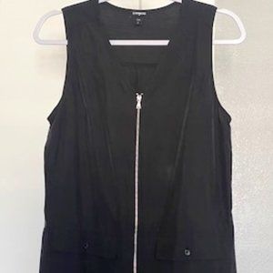Black shift dress * Express *